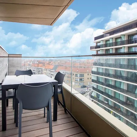 Sophisticated In Wiith A Sea View Apartment Ostend
